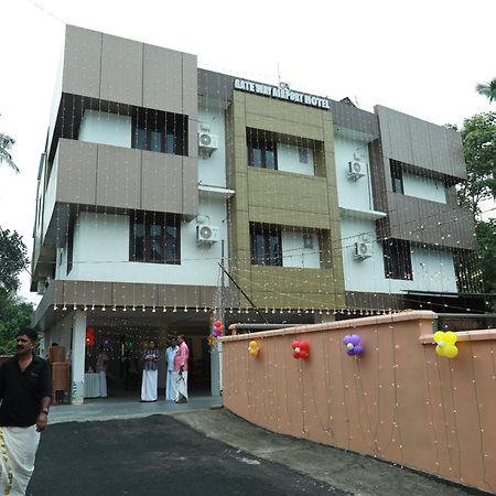 Gateway Airport Hotel Kannur ภายนอก รูปภาพ
