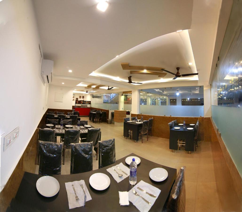 Gateway Airport Hotel Kannur ภายนอก รูปภาพ