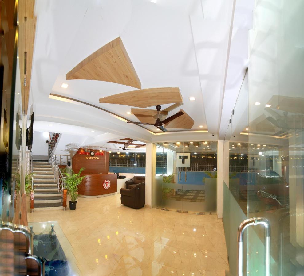 Gateway Airport Hotel Kannur ภายนอก รูปภาพ
