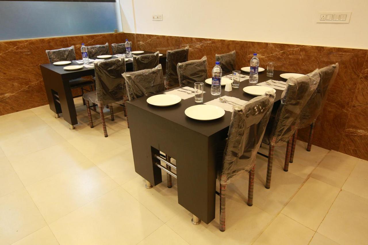 Gateway Airport Hotel Kannur ภายนอก รูปภาพ