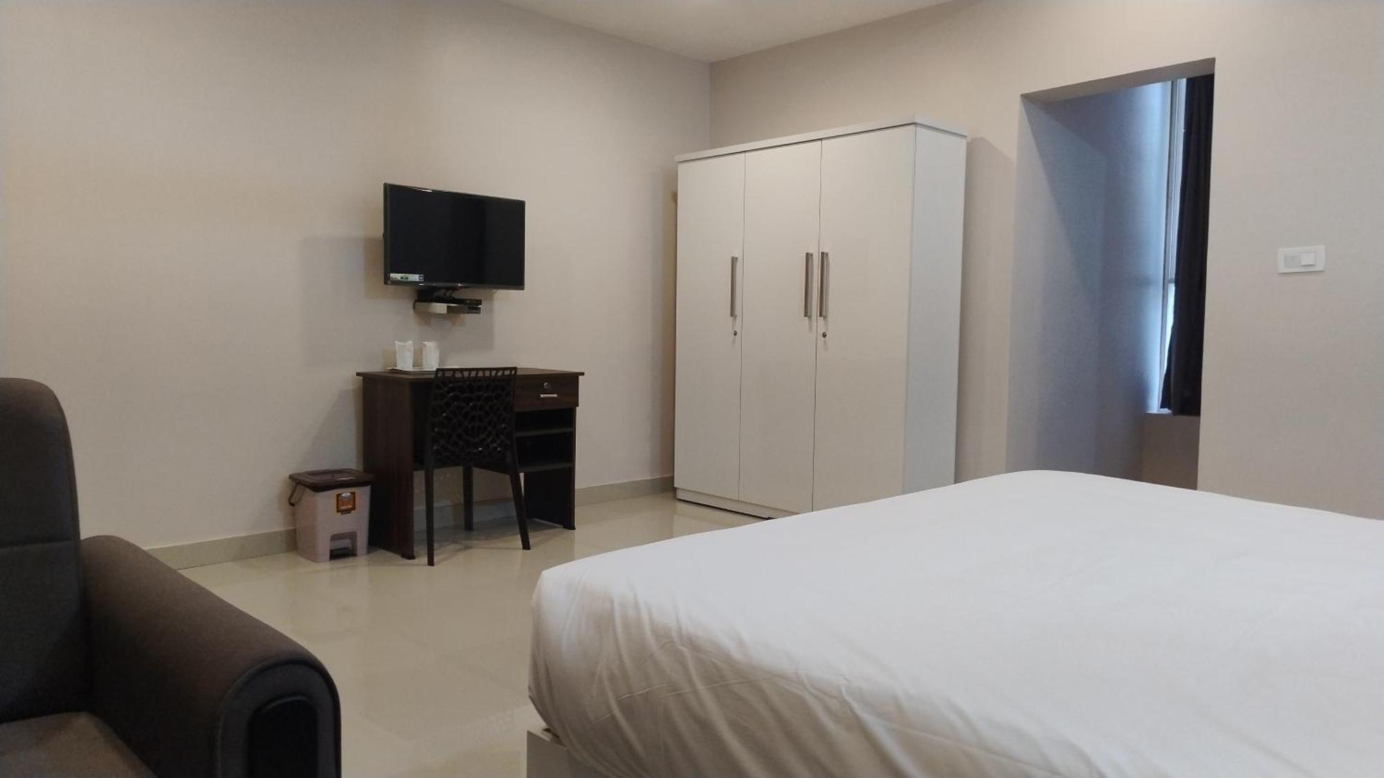 Gateway Airport Hotel Kannur ภายนอก รูปภาพ