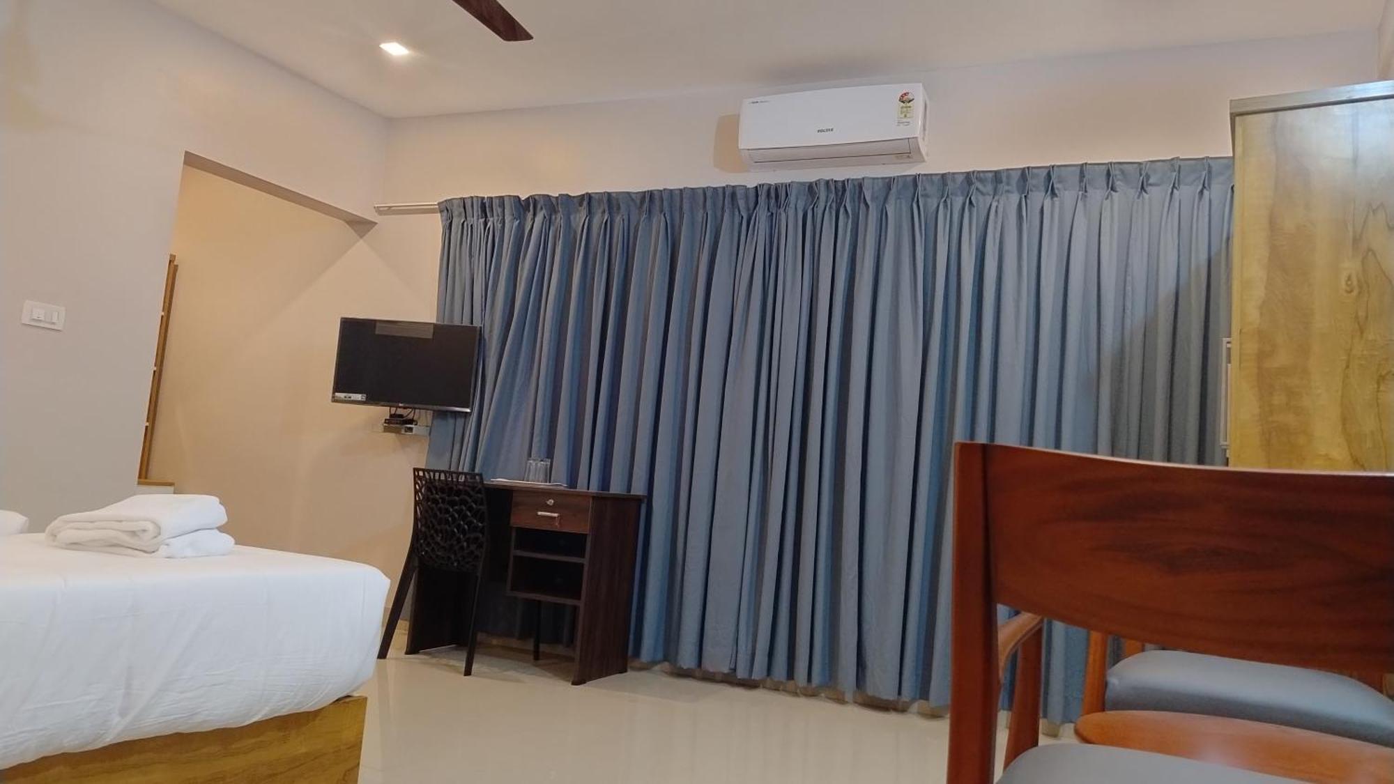 Gateway Airport Hotel Kannur ภายนอก รูปภาพ